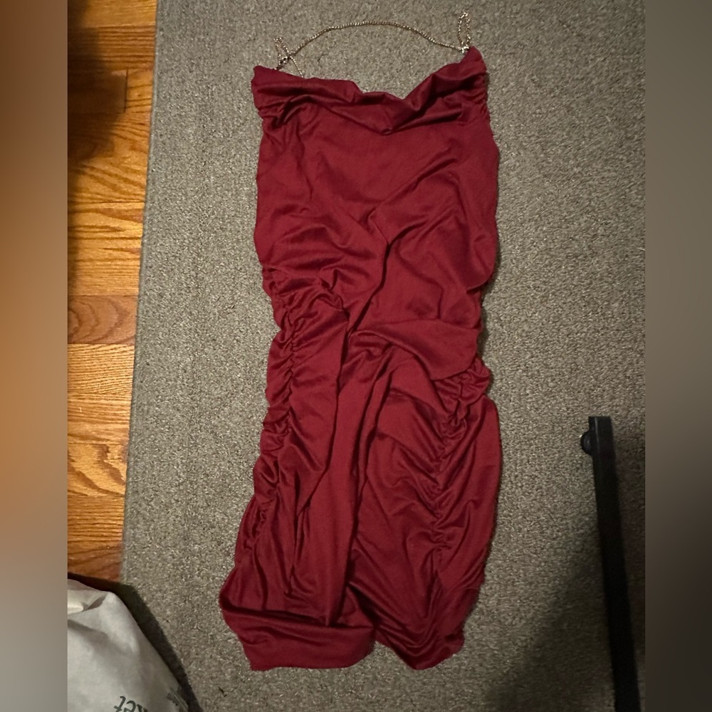 Red ruched gold chain open back slim dress (size M)